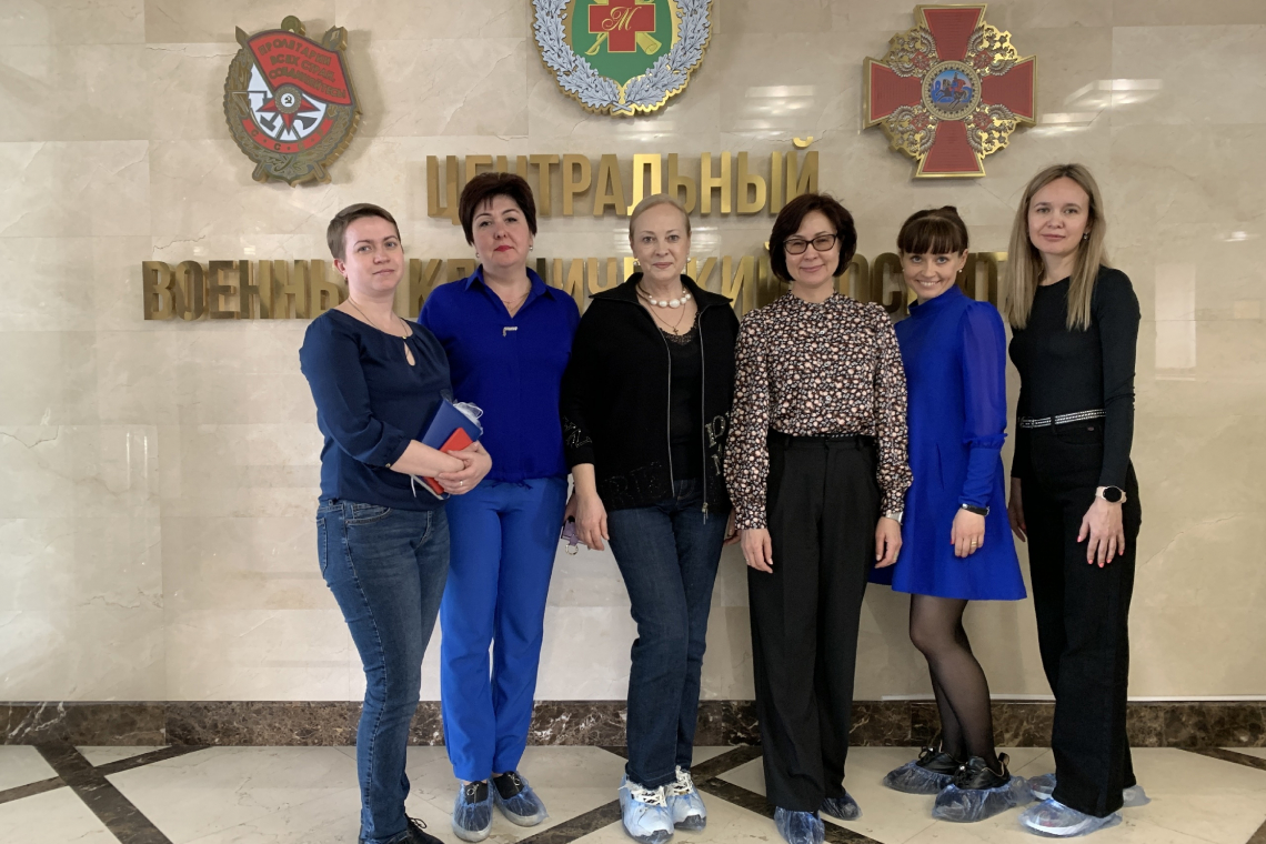 Навестили ребят, проходящих лечение в госпитале им. П.В. Мандрыка