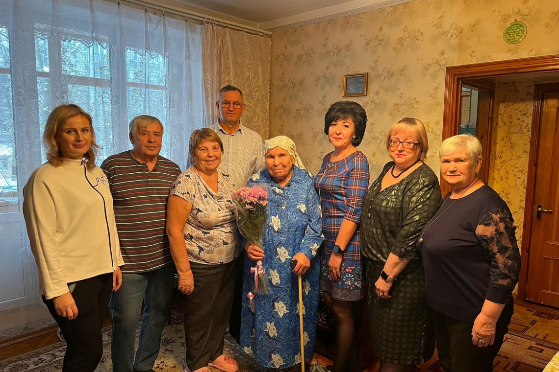 Поздравили со 100-летним юбилеем жителя нашего района