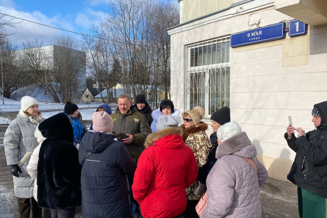 Приняли участие в обходе территории главой управы района Восточный