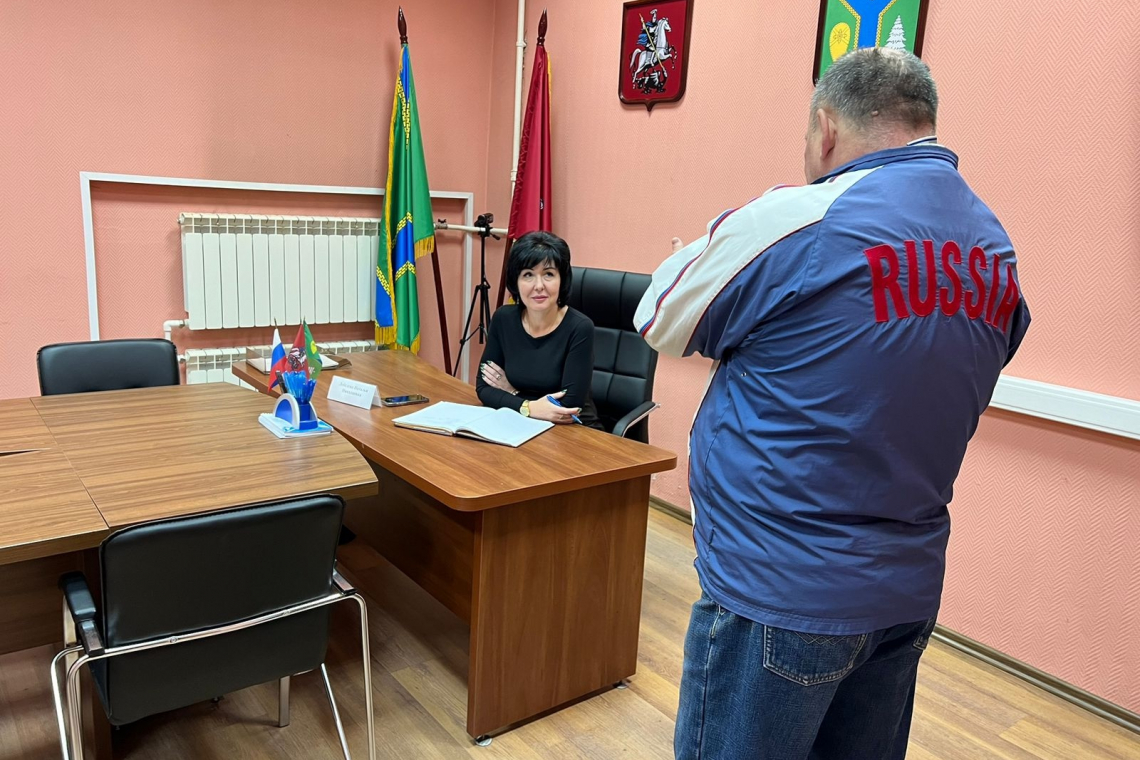 Глава ВМО-МО Восточный в г. Москве Наталья Лебедева провела приём жителей